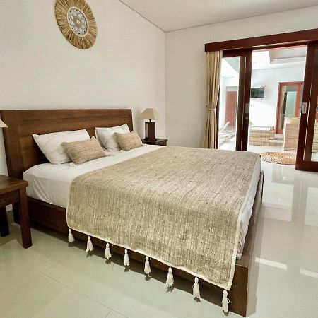 Villa Angel 2 - Canggu Shortcut, Staff Included Extérieur photo